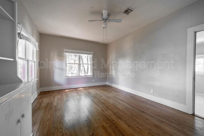 Building Photo - 116 NW 29th St