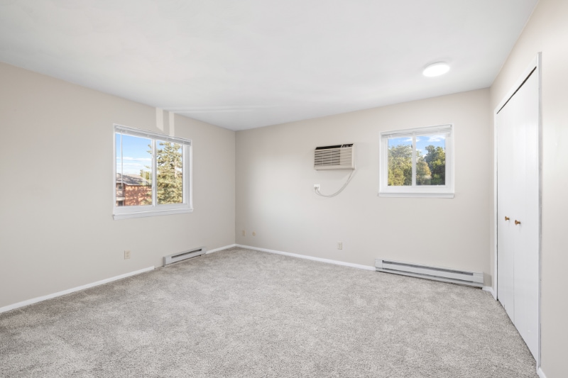 Building Photo - 6301 Frankn Dot Dr