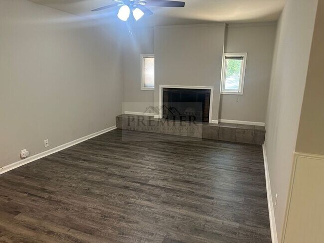 Building Photo - 6408 Blue Ridge Cutoff