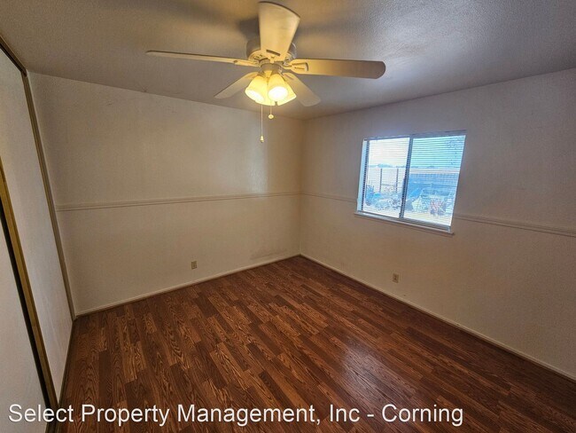 Building Photo - 3 br, 1 bath House - 23367 South Ave