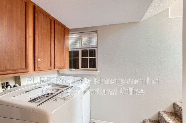 Building Photo - 3740 SE 134th Ave