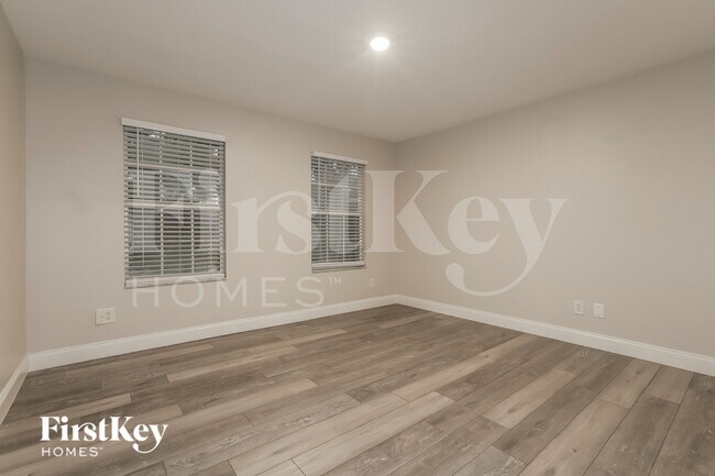 Building Photo - 8109 Orange Spring Dr