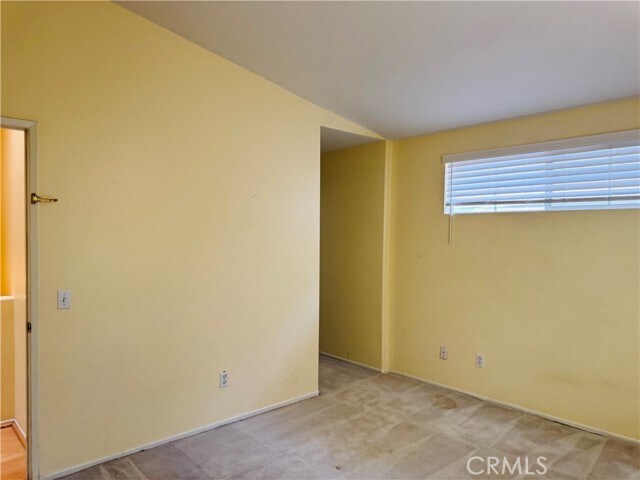 Building Photo - 25619 Prospect Ave