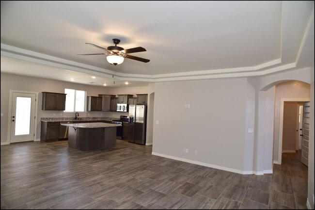 Building Photo - 10617 Hidden Palm Pl