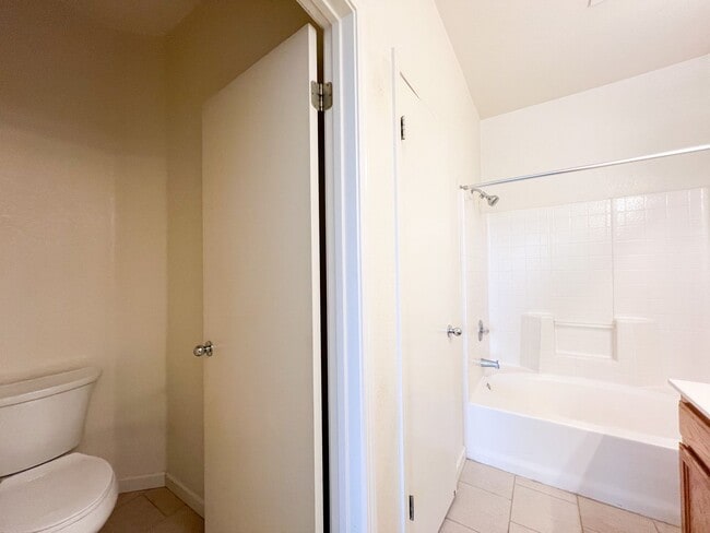 Building Photo - Corner Lot in Windrift Community