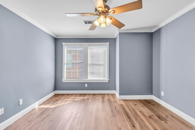 Building Photo - 2634 Peckham St