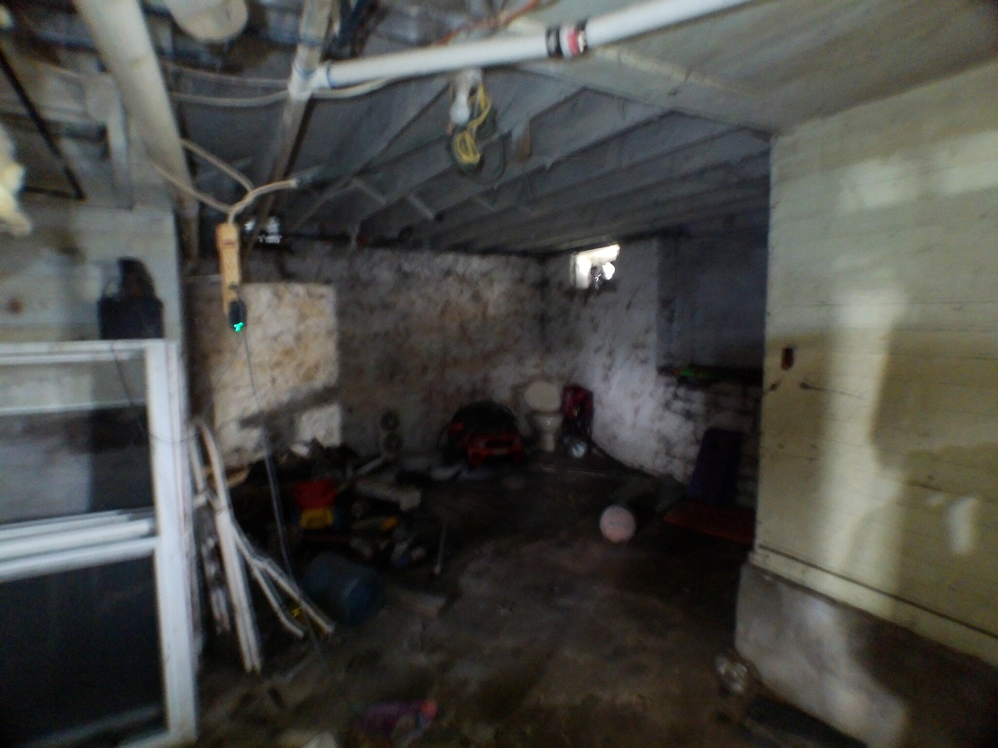 Building Photo - 1035 E Main St