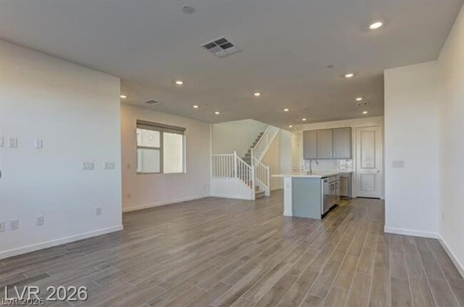 Building Photo - 1420 Song Lark Ln