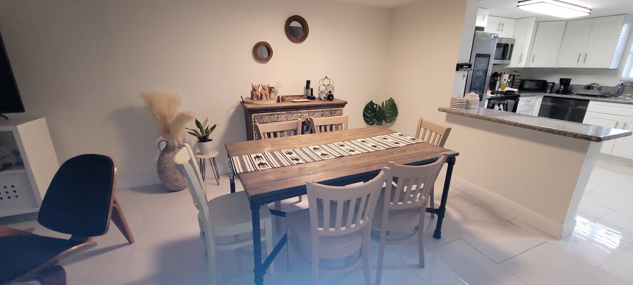 Building Photo - 4158 SW 66th Way