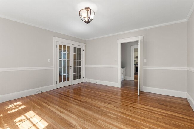 Building Photo - 29 Addington Rd