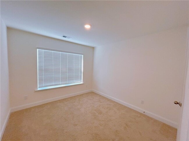 Building Photo - 1297 Ascot Ter
