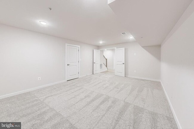 Building Photo - 13317 Petrel St