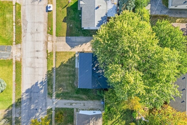 Building Photo - 2908 S Walcott St