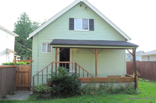 Building Photo - 5624 Brooklyn Ave NE