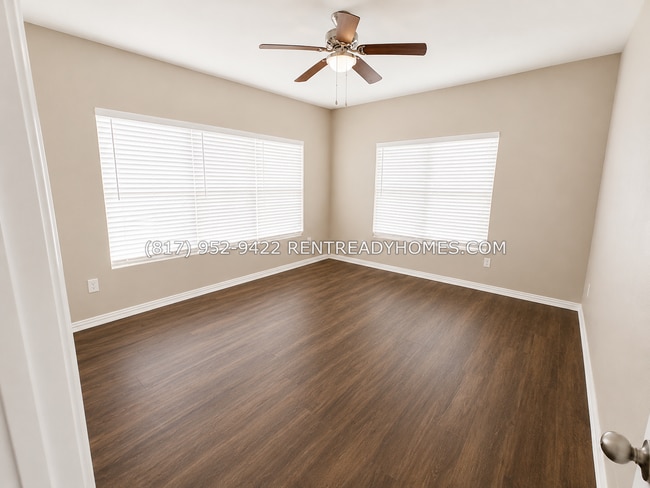 Building Photo - 4433 Virginia Ln