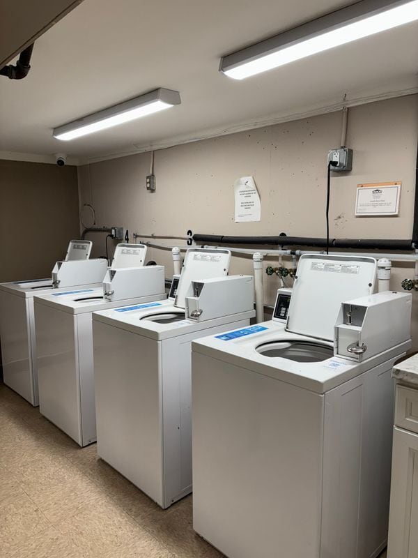 Building Photo - 1357 Millersport Hwy