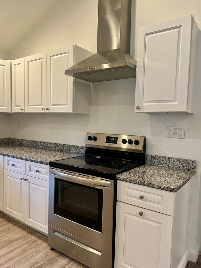 Building Photo - 2313 NY-300