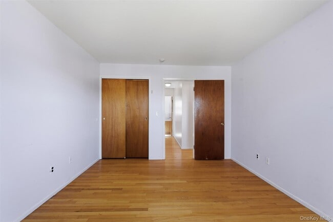 Building Photo - 166 Park Hill Ave