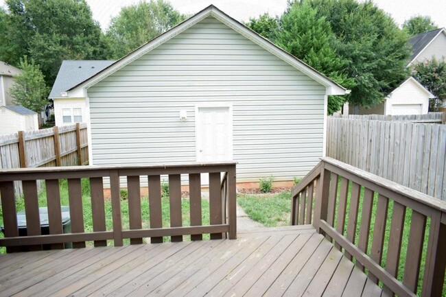 Building Photo - 12474 Stone Garden Dr