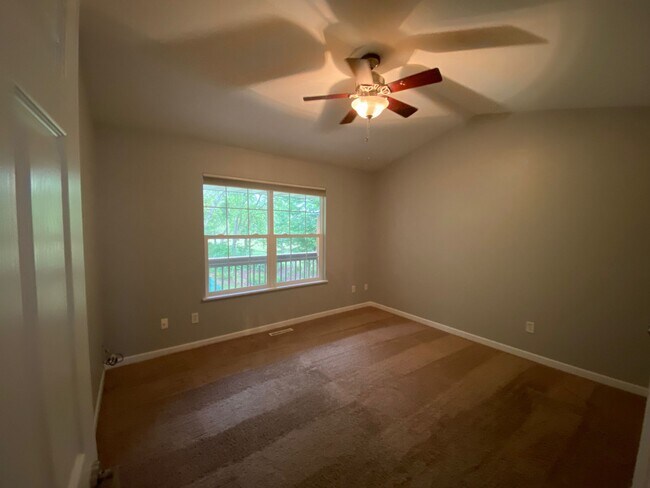 Building Photo - 2502 Catskill Ct