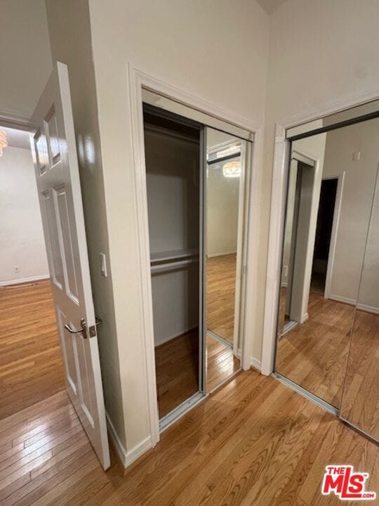 Building Photo - 340 N Oakhurst Dr