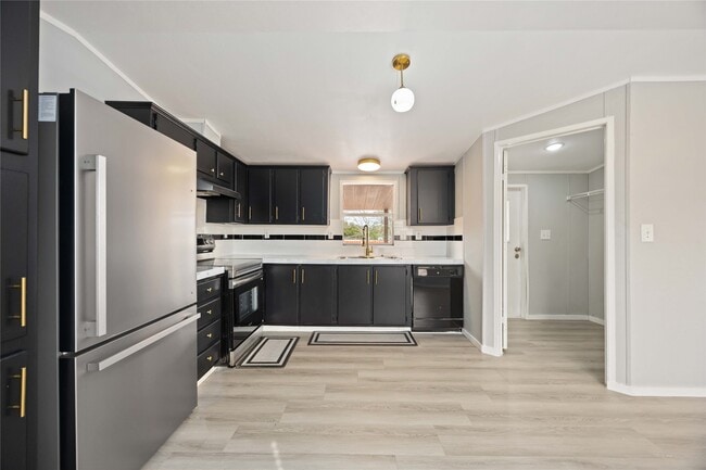 Building Photo - 3001 FM 360 Rd