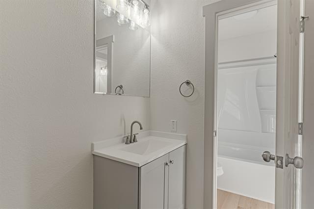 Building Photo - 1201 SE 11th Ave