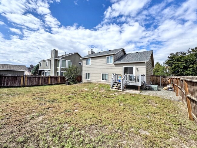 Building Photo - 7925 Chancellor Dr
