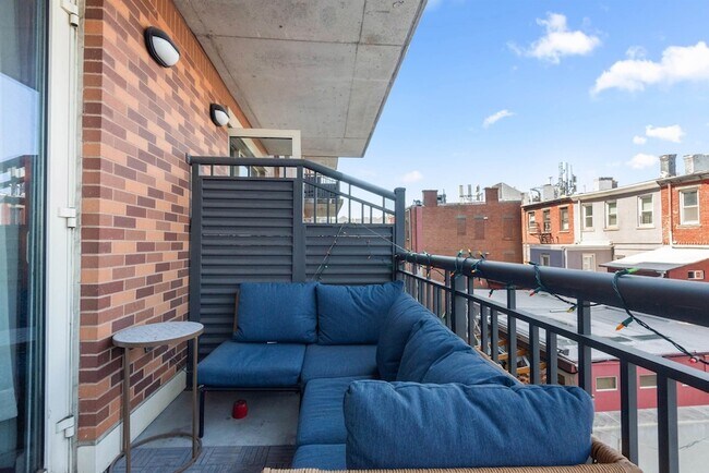 Building Photo - 3312 Hudson Ave