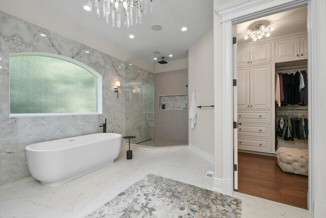 Building Photo - 6403 S Garfield St