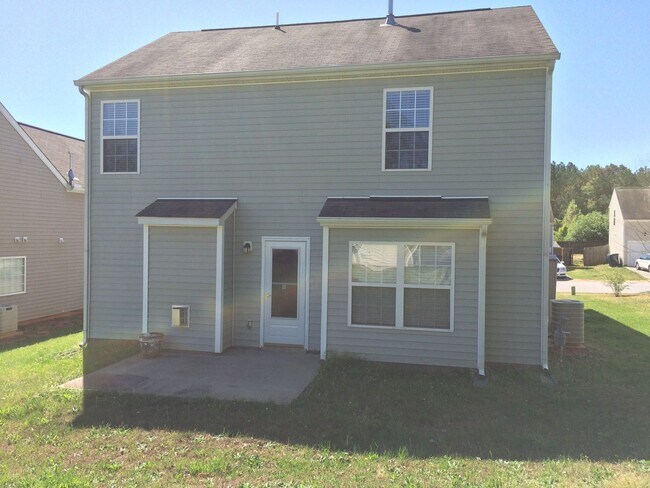 Building Photo - Now pre-leasing!