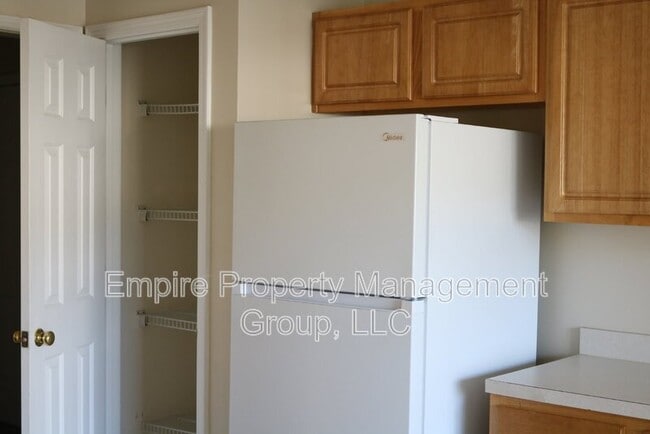 Building Photo - 341 Cane Brake Cir