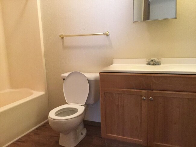 Building Photo - Buffalo Apartments (Bison Terrace)