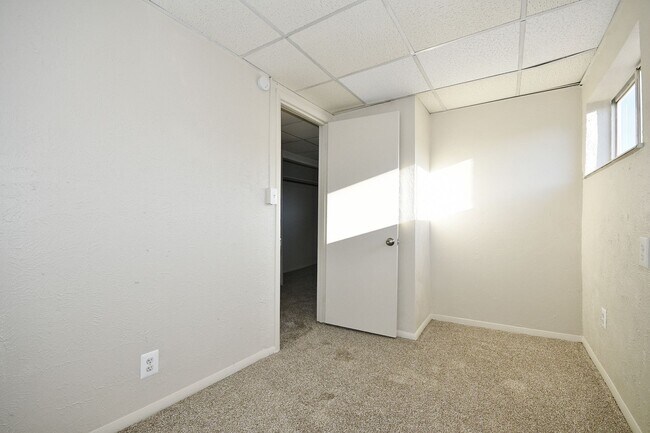 Building Photo - 741-743 Bower Hill Road