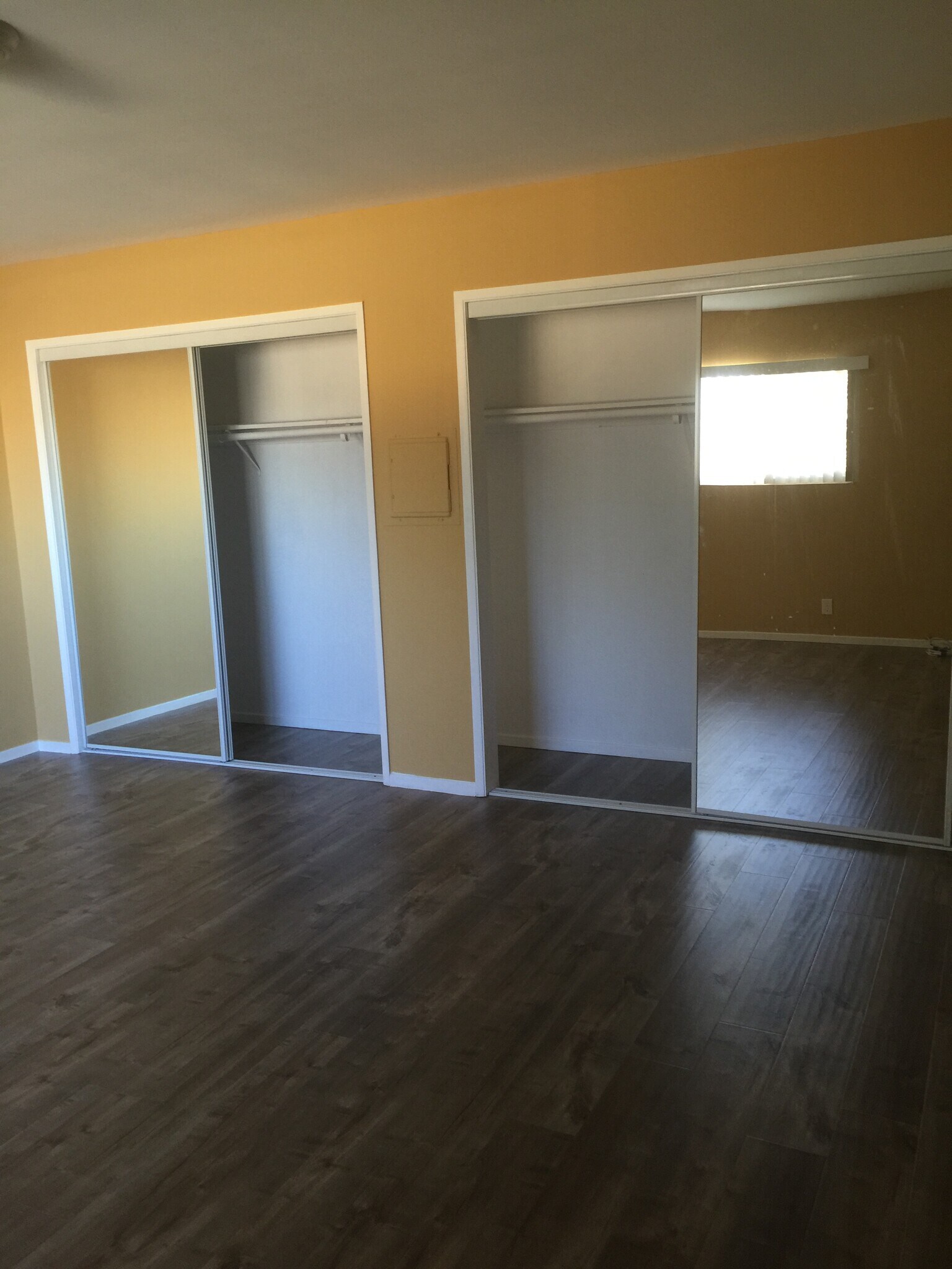 Building Photo - 1350 Torrance Blvd