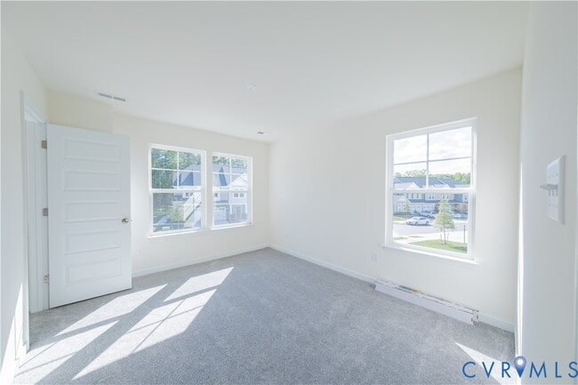 Building Photo - 18372 Palisades Ct