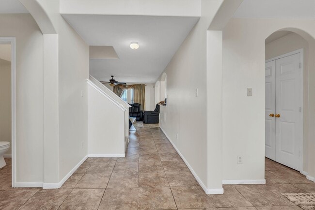 Building Photo - 14130 Magnus Ln