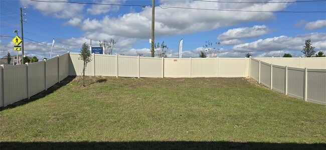 Building Photo - 2803 Poppy Ave