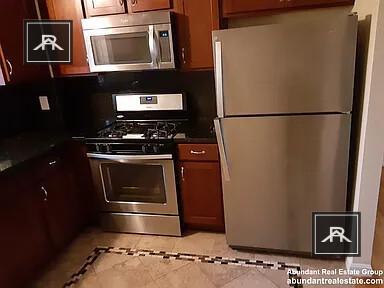 Building Photo - 2 bedroom in Belmont MA 02478