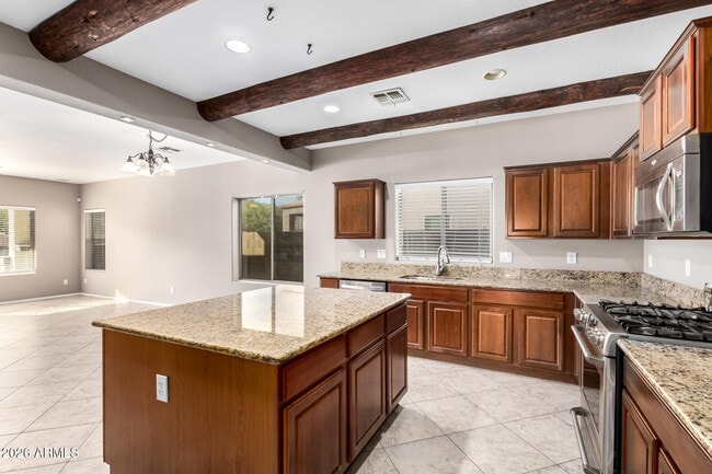 Building Photo - 19411 W Jefferson St