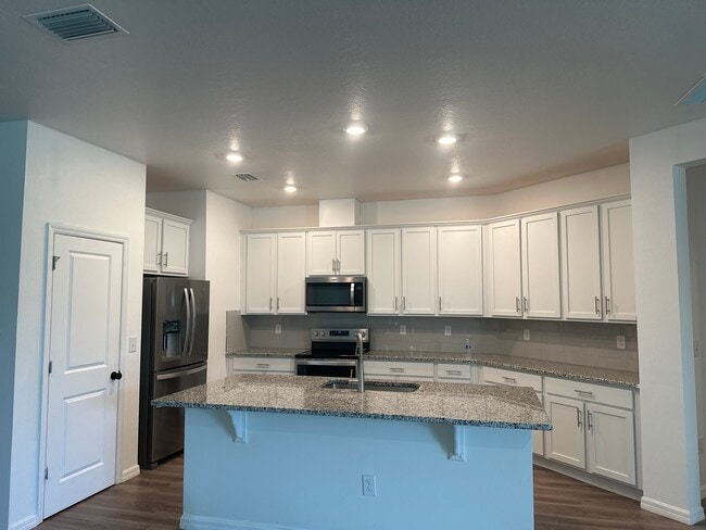 Building Photo - 13046 Cap Cana Wy