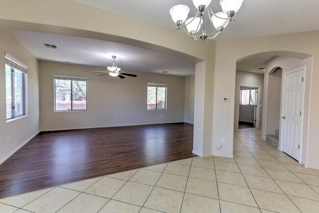 Building Photo - 50% OFF FIRST MONTH RENT!!!!!!!!!!!!!!! Rancho Sahuarita