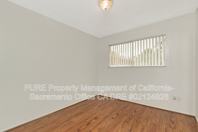 Building Photo - 4706 Hayford Way