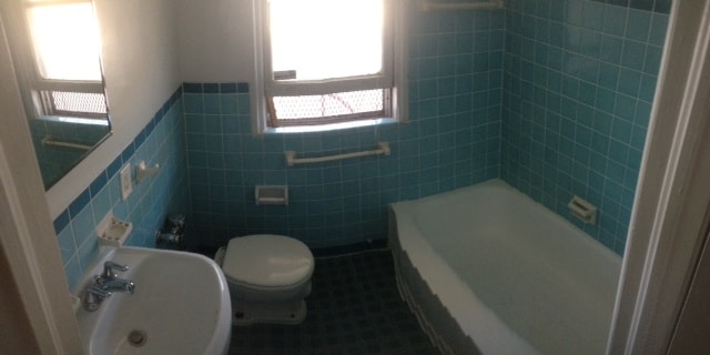 Building Photo - 1041 8th St