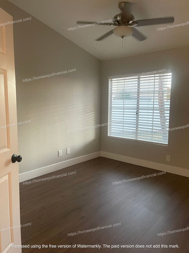 Building Photo - Nice Home For Rent