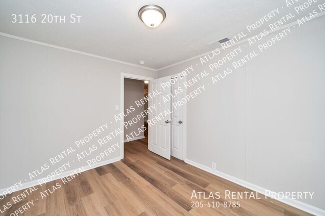 Building Photo - 3116 20th St