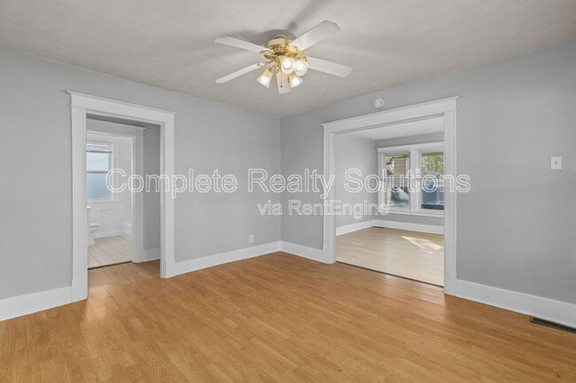 Building Photo - 3514 Colonial Ave