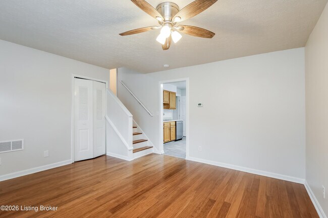 Building Photo - 6125 Park Rd