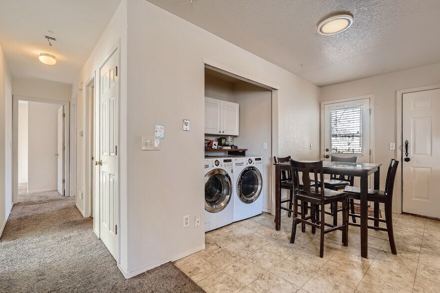 Building Photo - 3609 Watermans Landing Dr