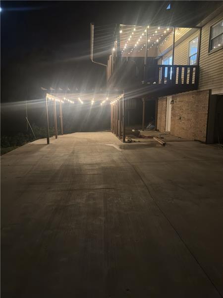 Building Photo - 1376 Pheasant Cir
